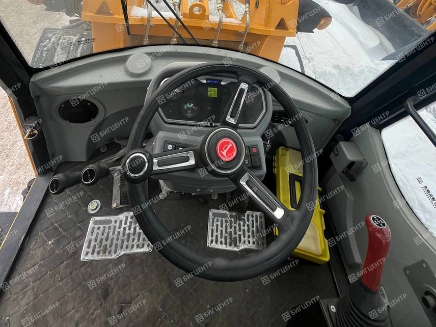 Фронтальный погрузчик RMX (RUNMAX) 960E ***2051