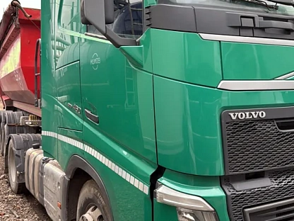 Тягач седельный Volvo FH 460 (FH Globetrotter) 000008109 - (АЛ)
