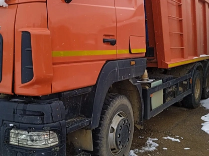 Самосвал МАЗ 650128-8570-000 000008476 - (АЛ)