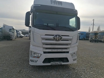 Тягач седельный FAW CA4180P77K25E5 6010 - (АЛ)