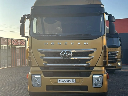 Тягач седельный HONGYAN CQ4186HYVG391 000008002 - (АЛ)