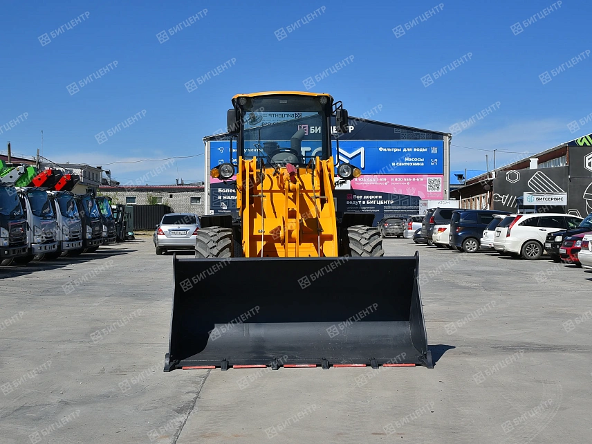 Фронтальный погрузчик RMX 954E