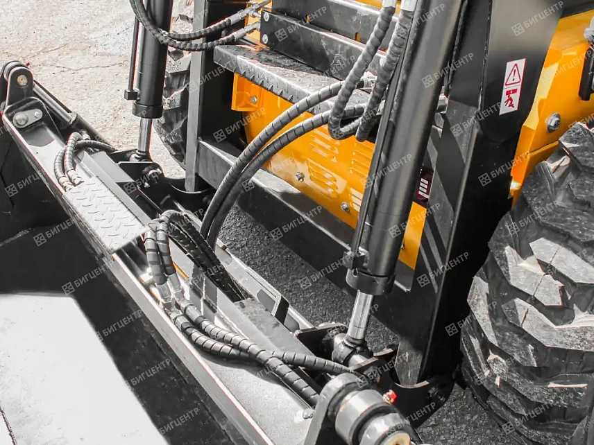 Колесный мини-погрузчик RMX ST409E