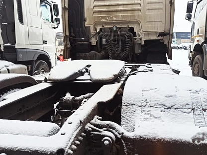Тягач седельный Sitrak ZZ4186V391HE 000007873 - (АЛ)