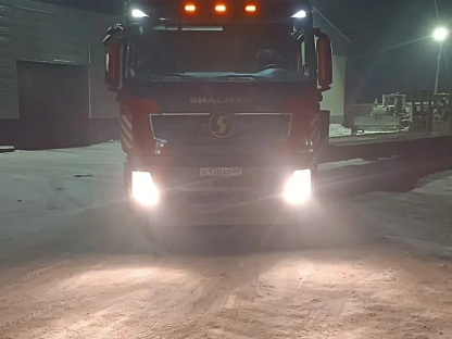 Тягач седельный Shacman SX42584W324C 000008295 - (АЛ)