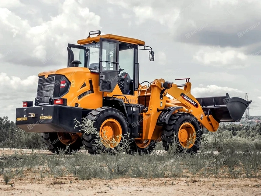 Фронтальный погрузчик RMX 960E