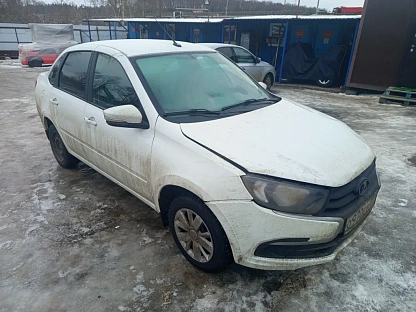 Легковой авто Lada Granta седан 5762 - (АЛ)