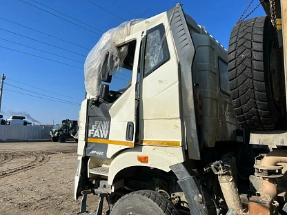 Самосвал FAW CA3310P66K24T4E5 000008332 - (АЛ)