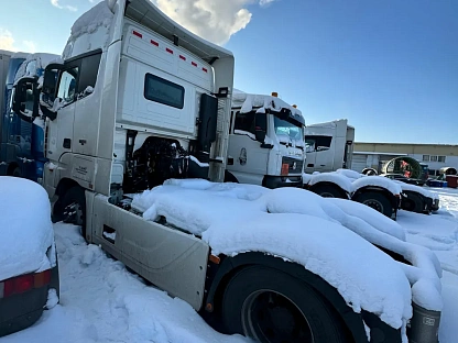 Тягач седельный Foton AUMAN BJ4189SLFKA 5760 - (АЛ)