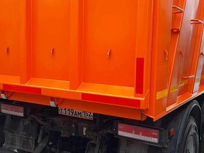 Самосвал КАМАЗ 6520-3026012-53 000007617 - (АЛ)