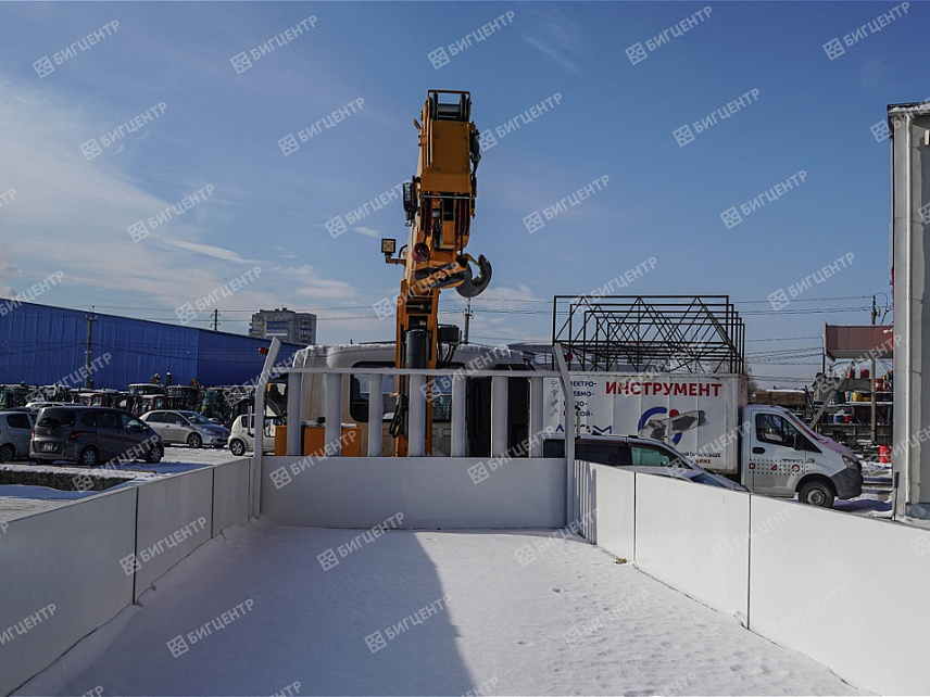 Кран-манипулятор ISUZU GIGA Q4 4x2 6.3т