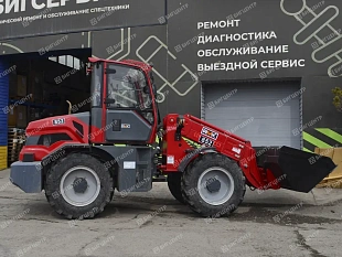 Фронтальный погрузчик с телескопической стрелой RMX (RUNMAX) TL852AR