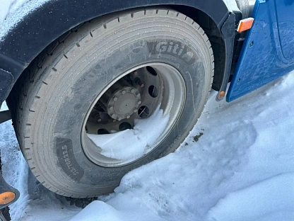 Тягач седельный Foton AUMAN BJ4189SLFKA 5756 - (АЛ)