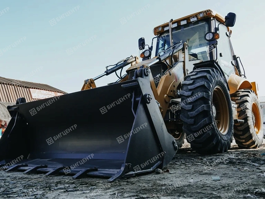 Экскаватор-погрузчик SHANMON 388H