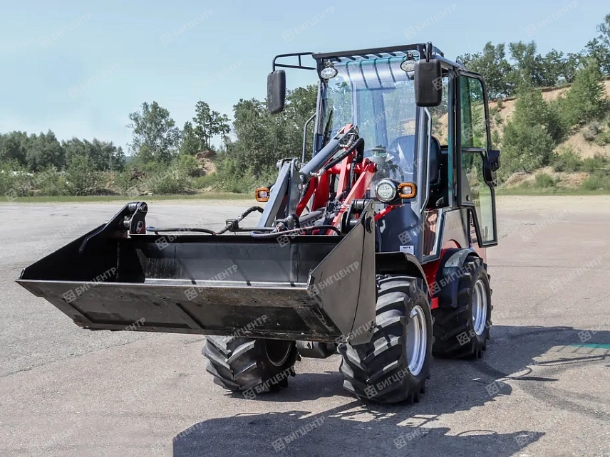 Многофункциональный погрузчик RMX MLX352E