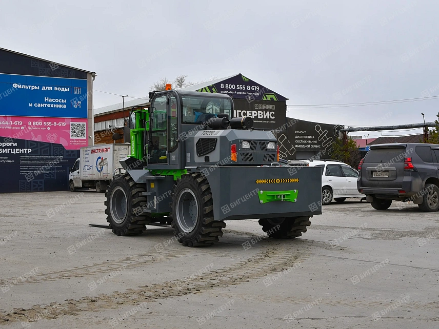 Вилочный погрузчик повышенной проходимости FORMANN TER650-III