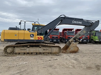 Экскаватор John Deere E300LC 487 - (АЛ)