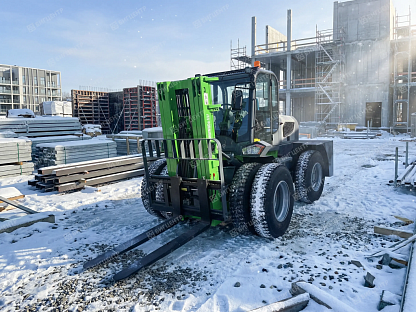 Вилочный погрузчик повышенной проходимости FORMANN TER660-III