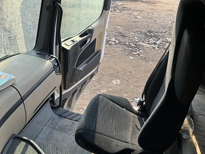 Тягач седельный Mercedes-Benz Actros 5 1842 LS (BigSpace) 000007714 - (АЛ)