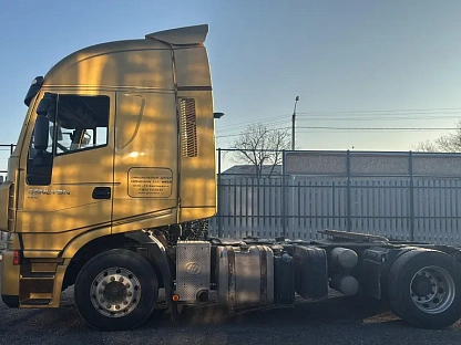 Тягач седельный HONGYAN CQ4186HYVG391 000008002 - (АЛ)