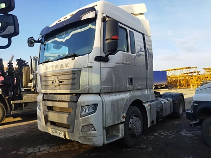 Тягач седельный Sitrak ZZ4186V391HE 000007787 - (АЛ)