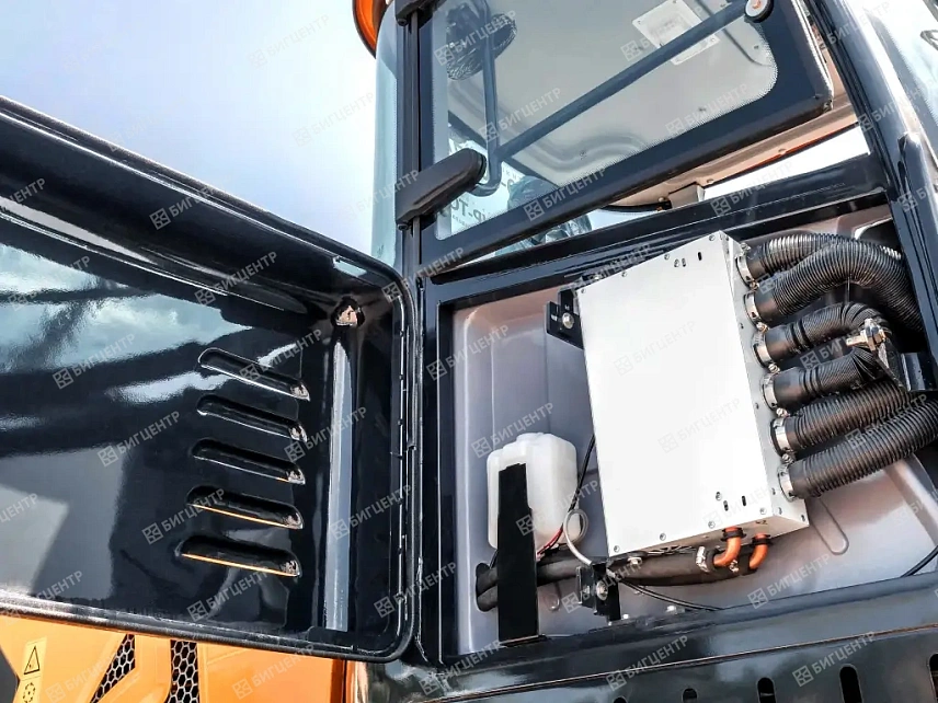 Фронтальный погрузчик RMX 970E