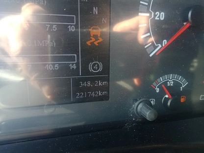 Тягач седельный Sitrak ZZ4186V391HE 000008030 - (АЛ)