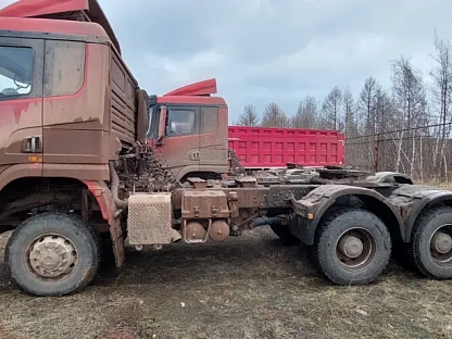 Тягач седельный Shacman SX42586V385 000008555 - (АЛ)
