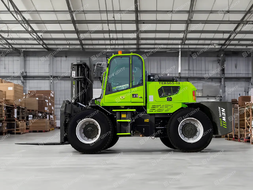 Фронтальный погрузчик с вилами FORWARD TER660-III 