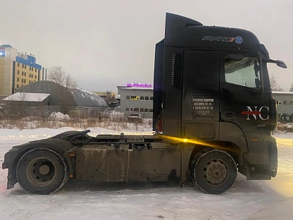 Тягач седельный Foton AUMAN BJ4189SLFKA 000008310 - (АЛ)