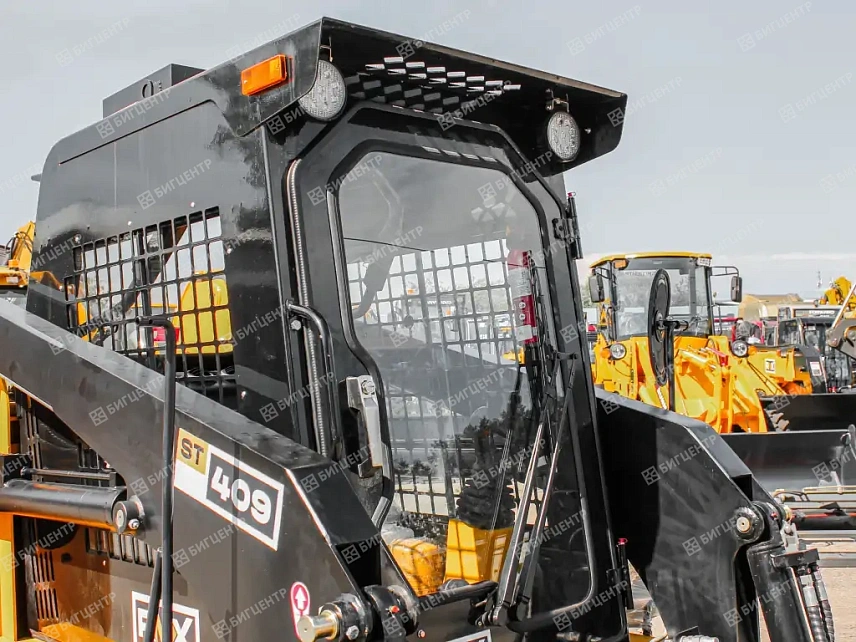 Колесный мини-погрузчик RMX ST409E