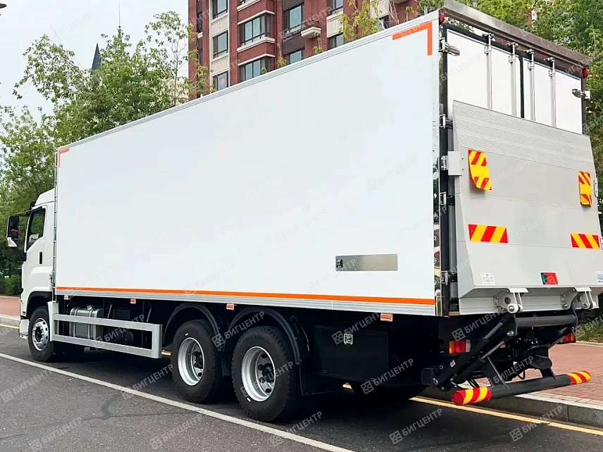 Рефрижератор Isuzu GIGA Гидроборт  