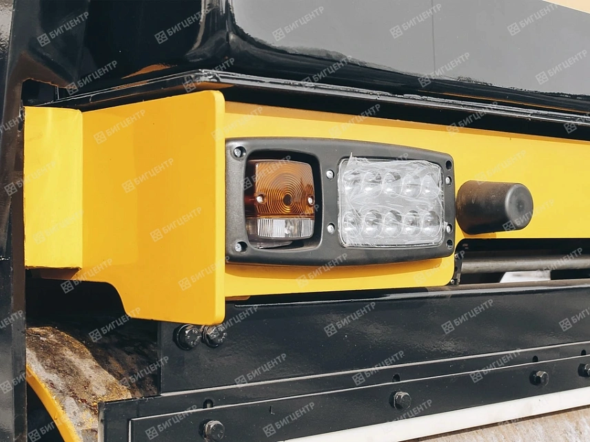 Двухвальцовый вибрационный каток RMX DRC204E