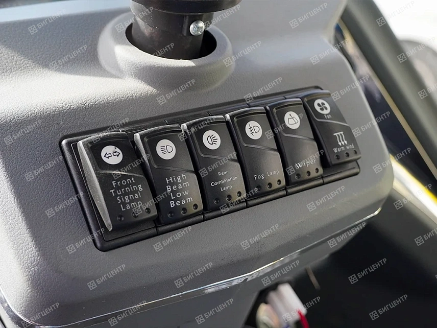 Фронтальный погрузчик FORWARD 626EF