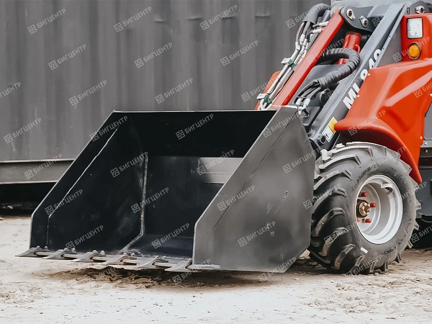 Мультифункциональный погрузчик RMX ML840