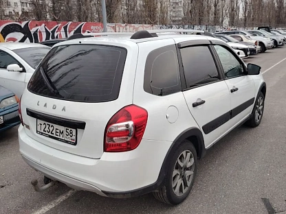 Легковой авто Lada Granta Cross 4902 - (АЛ)