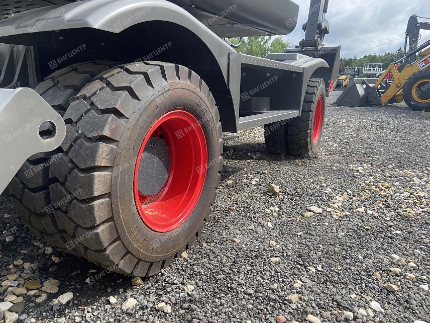 Колесный экскаватор SUPERCAT XR65W (JH5906505M01A7001 от 05.25)