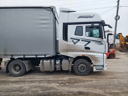 Тягач седельный FAW CA4180P77K25E5 6149 - (АЛ)