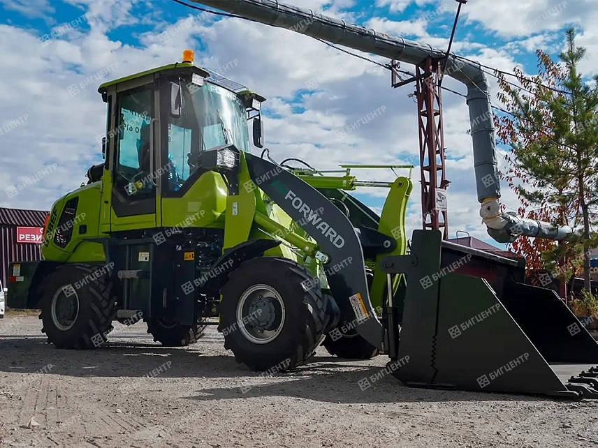 Фронтальный погрузчик FORWARD 628EF