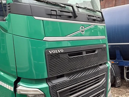 Тягач седельный Volvo FH 460 (FH Globetrotter) 000008109 - (АЛ)
