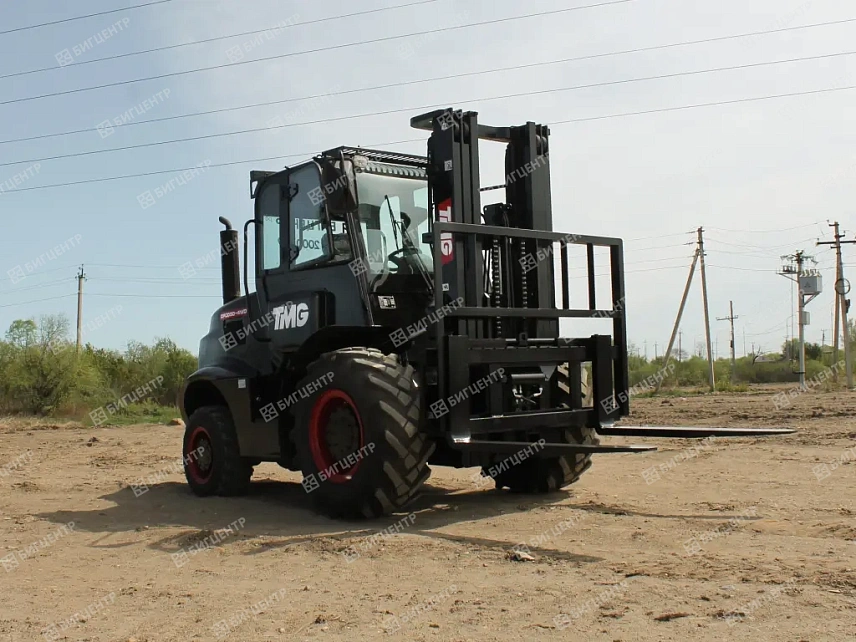 Вилочный погрузчик TMG CPCD50 (4WD)